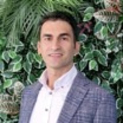 Özgür Yaşar Akyar